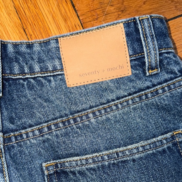 Stylish Dark Blue Women's Wide Leg Jeans - Picture 5 of 6